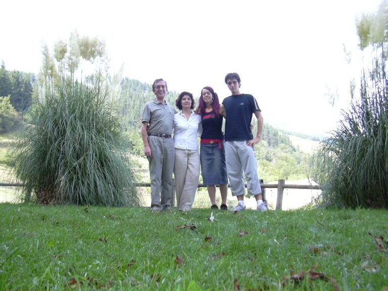 2003-E2000_0404